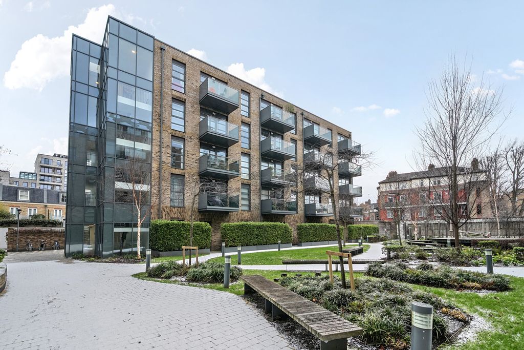 Property photo 1 of 20 Garden