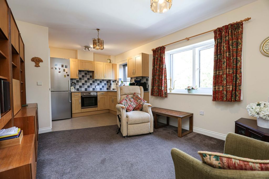 Property photo 2 of 13 Open Plan Kitchen/Lounge