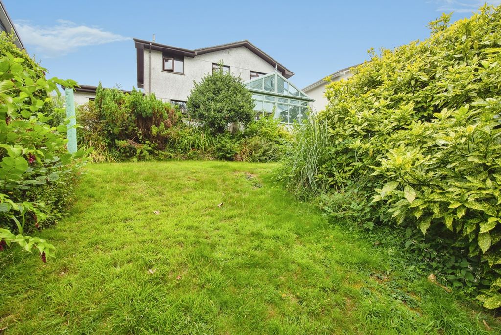 Property photo 2 of 20 Pbox-Img.Jpg