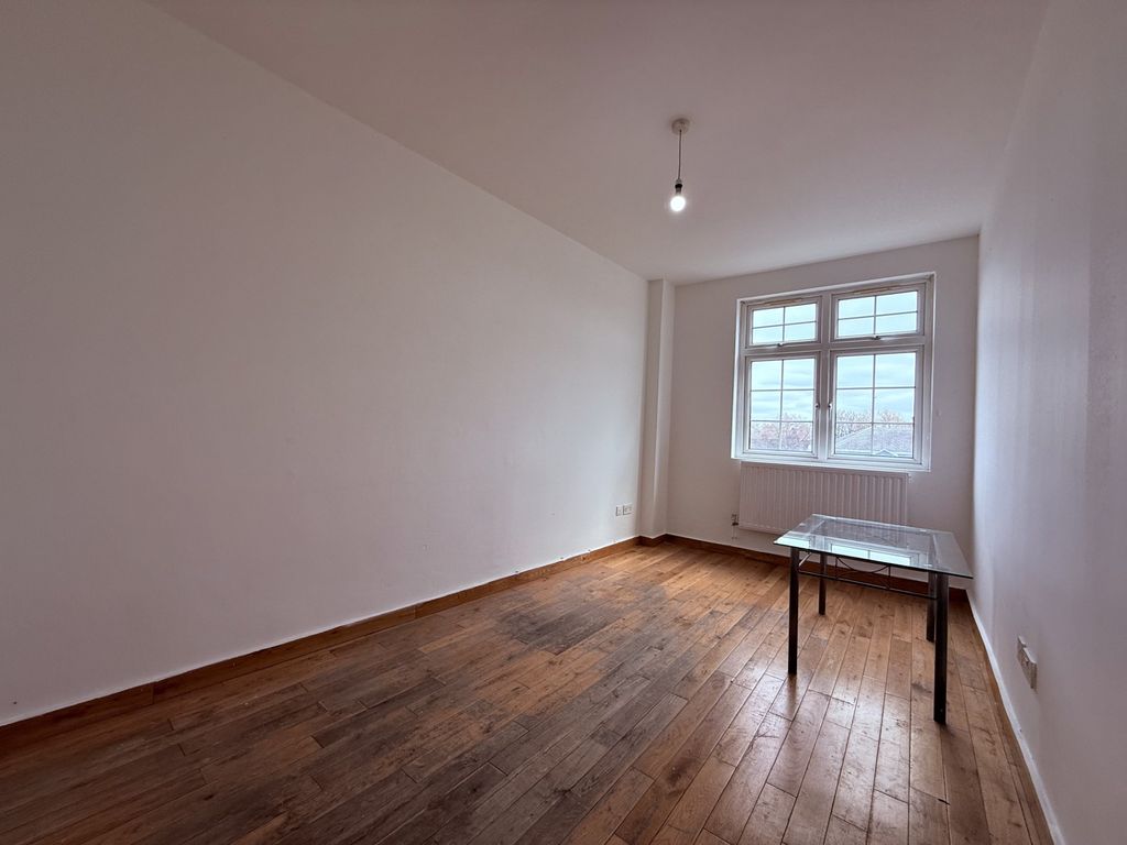 Property photo 3 of 9 Thumbnail_Image4.Jpeg