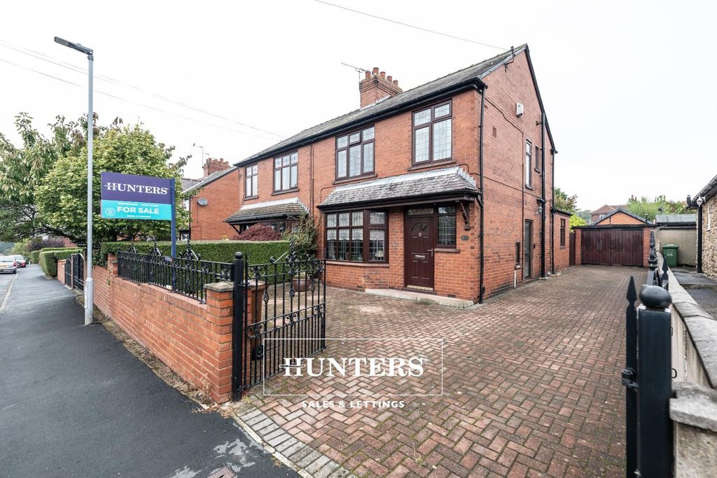 Property photo 2 of 25 5C5A6237.Jpg