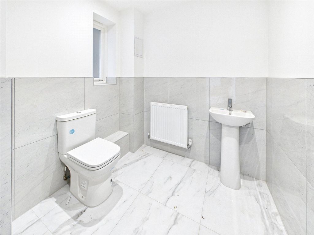 Property photo 3 of 10 Picture No. 03