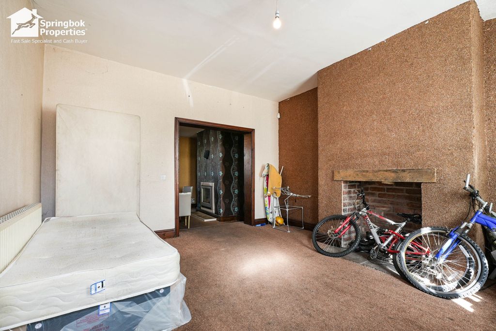 Property photo 3 of 13 Image 3