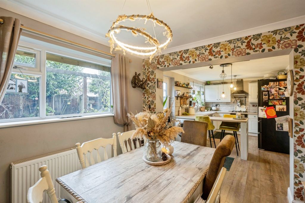 Property photo 3 of 26