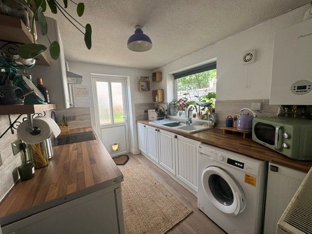 Property photo 3 of 7