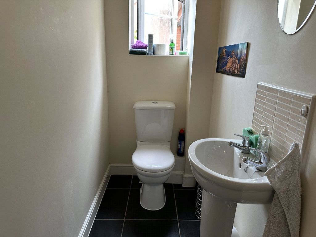 Additional image 6 of 4 bed detached house to rentShutewater Orchard, Bishops Hull, Taunton TA1
