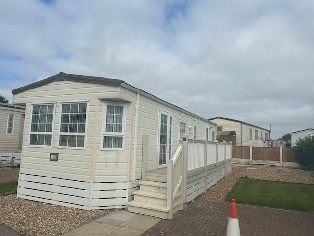 Property photo 1 of 9 1
