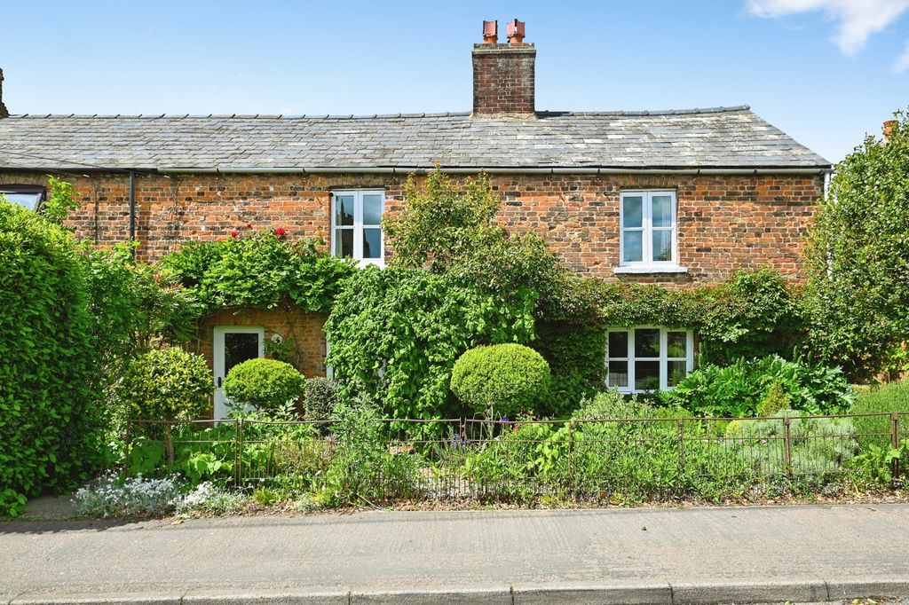 Property photo 1 of 31 Pbox-Img.Jpg