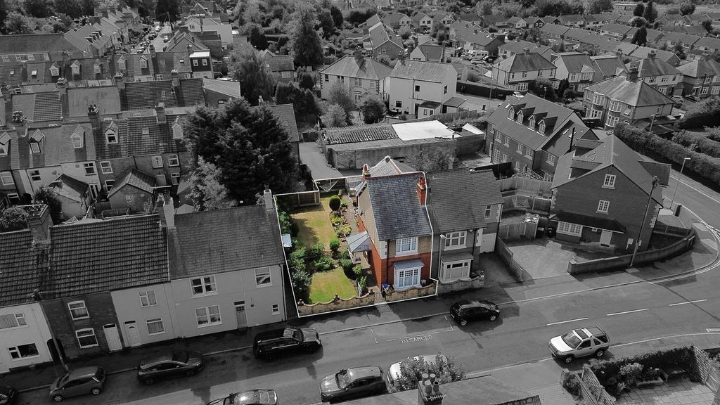 Property photo 2 of 21 Canning Street .Jpg
