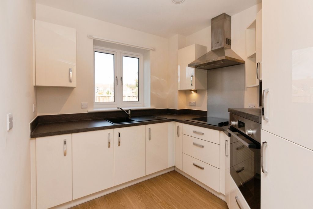 Property photo 3 of 20 Pbox-Img.Jpg