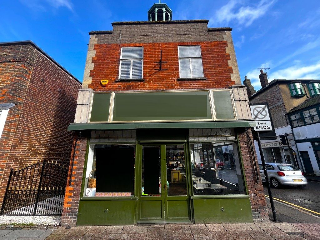 Property photo 3 of 3 Photo 6