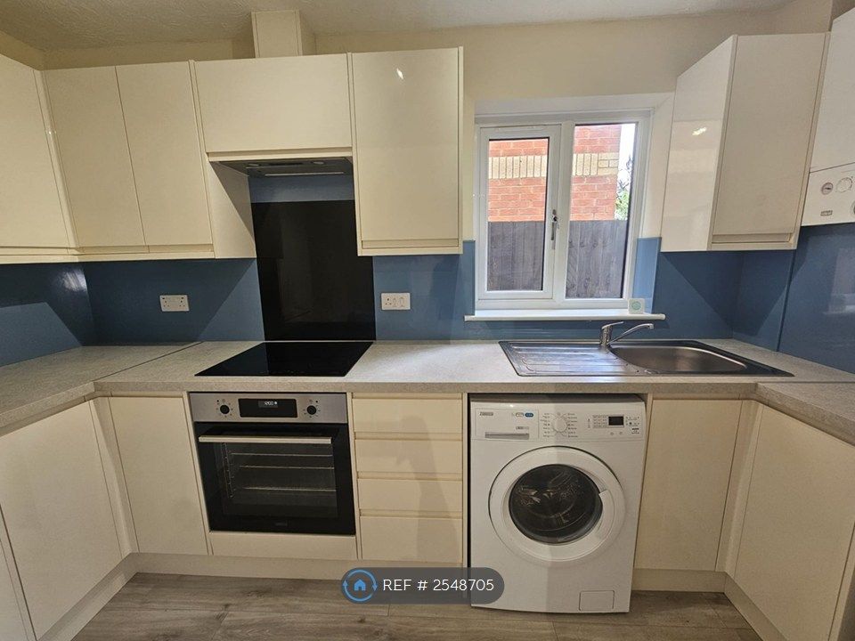 Property photo 3 of 15
