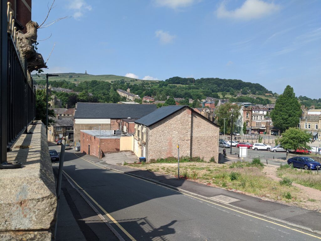 Property photo 3 of 3