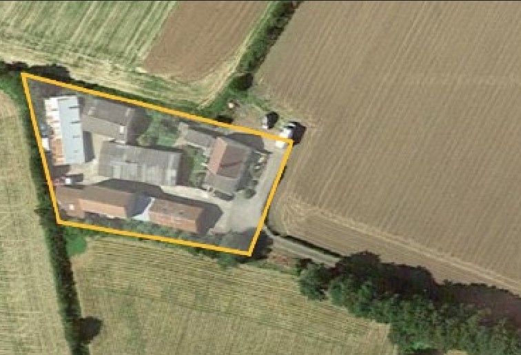 Property photo 1 of 2