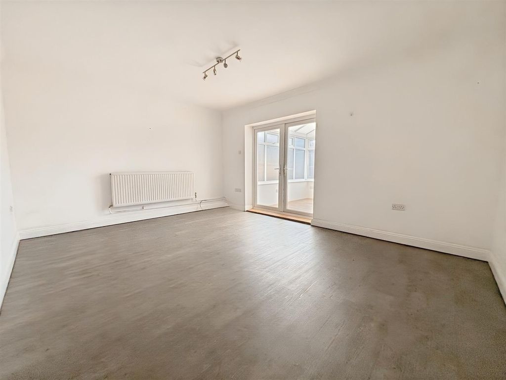 Property photo 3 of 20 Img_4674.Jpeg