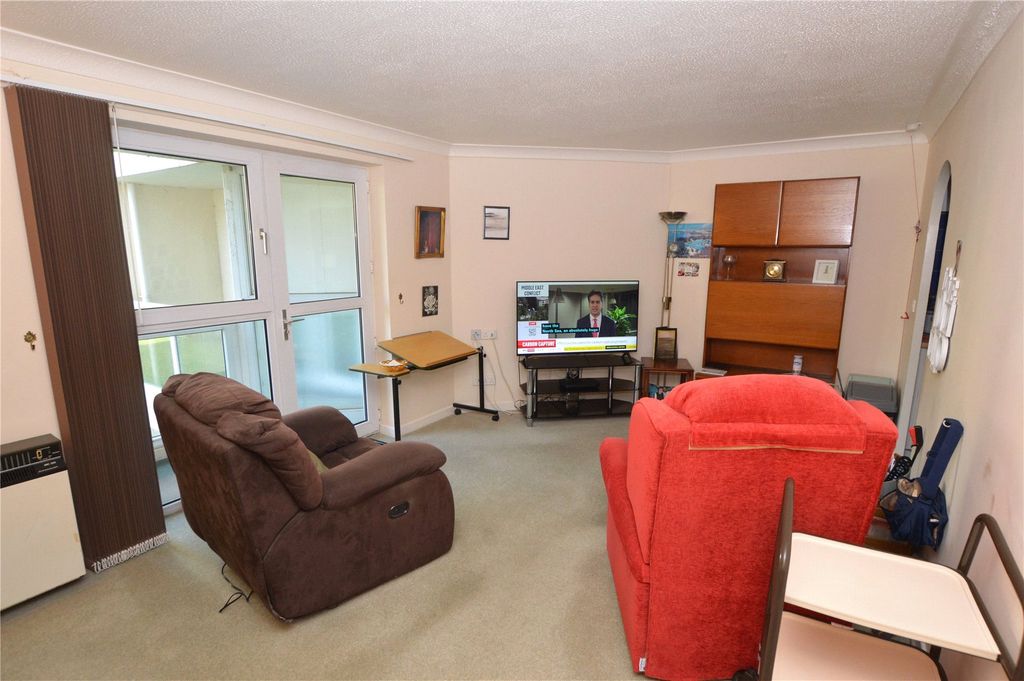 Property photo 3 of 9 Picture No. 05