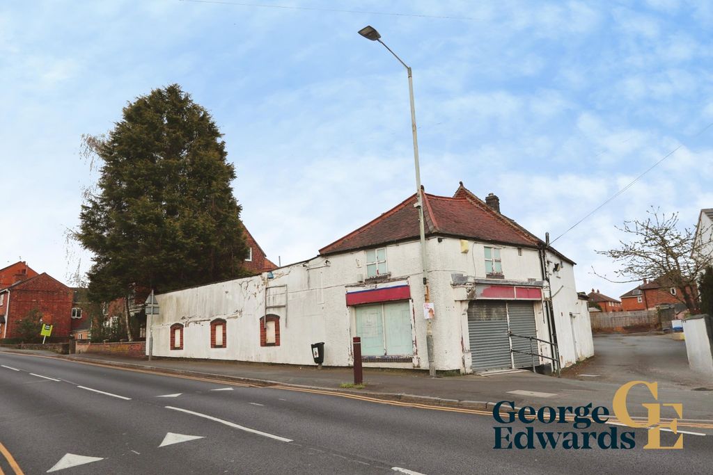 Property photo 3 of 4