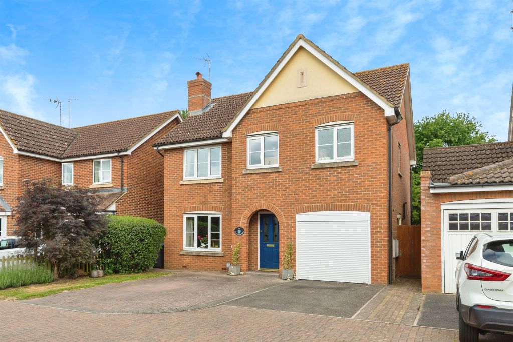 Property photo 1 of 17
