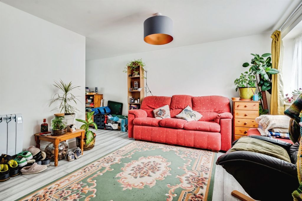 Property photo 3 of 13