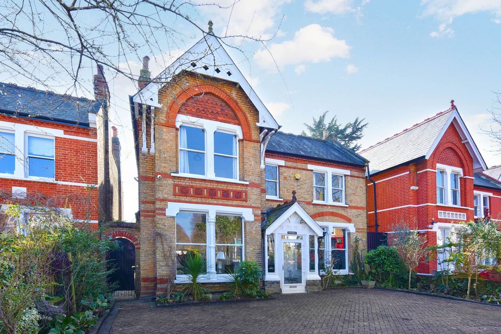 Property photo 1 of 20