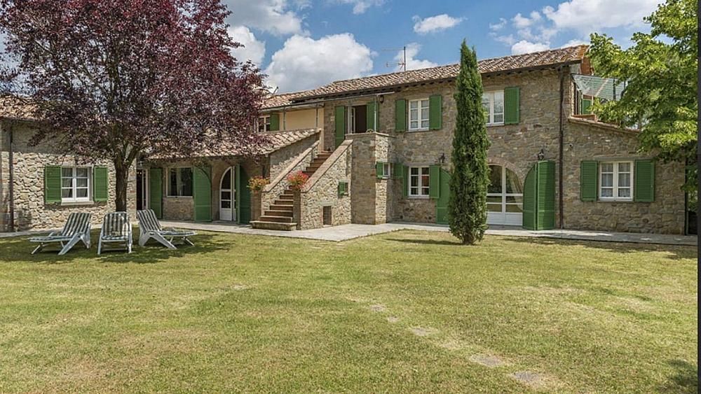 Property photo 2 of 15