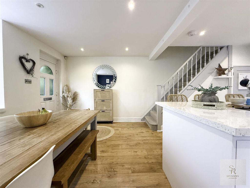 Property photo 3 of 40 Img_9312.Jpg