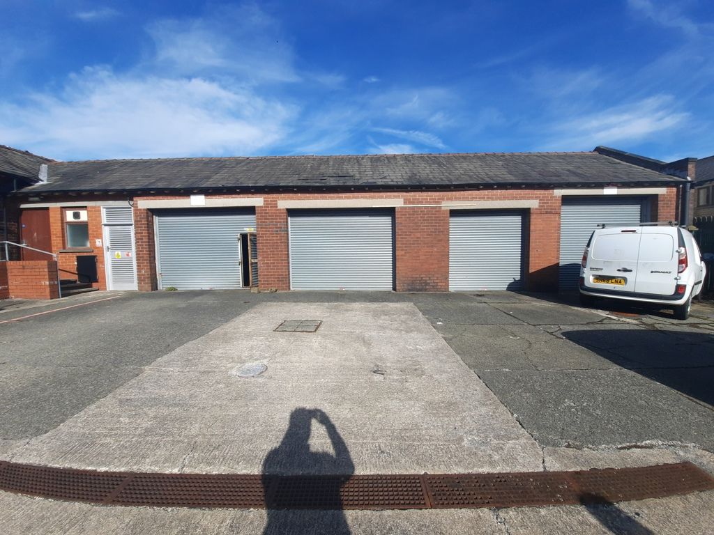 Property photo 1 of 6 Photo 2