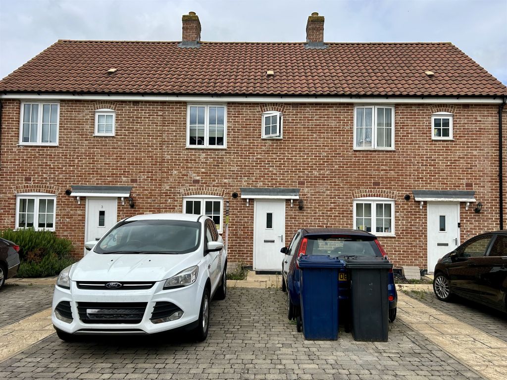 Property photo 1 of 6