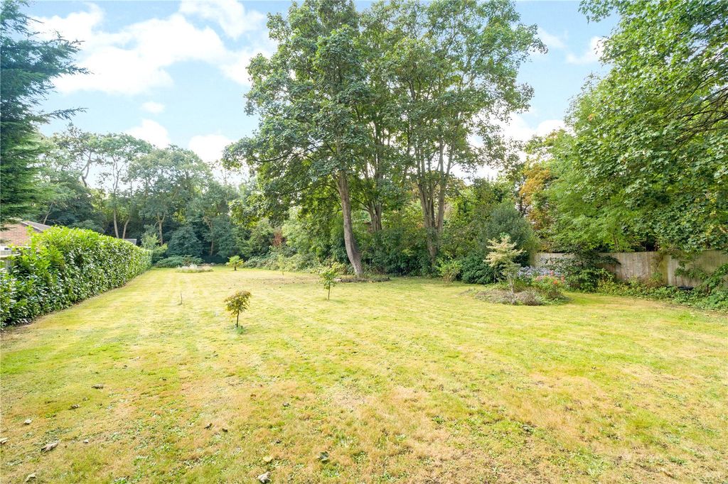 Property photo 2 of 14