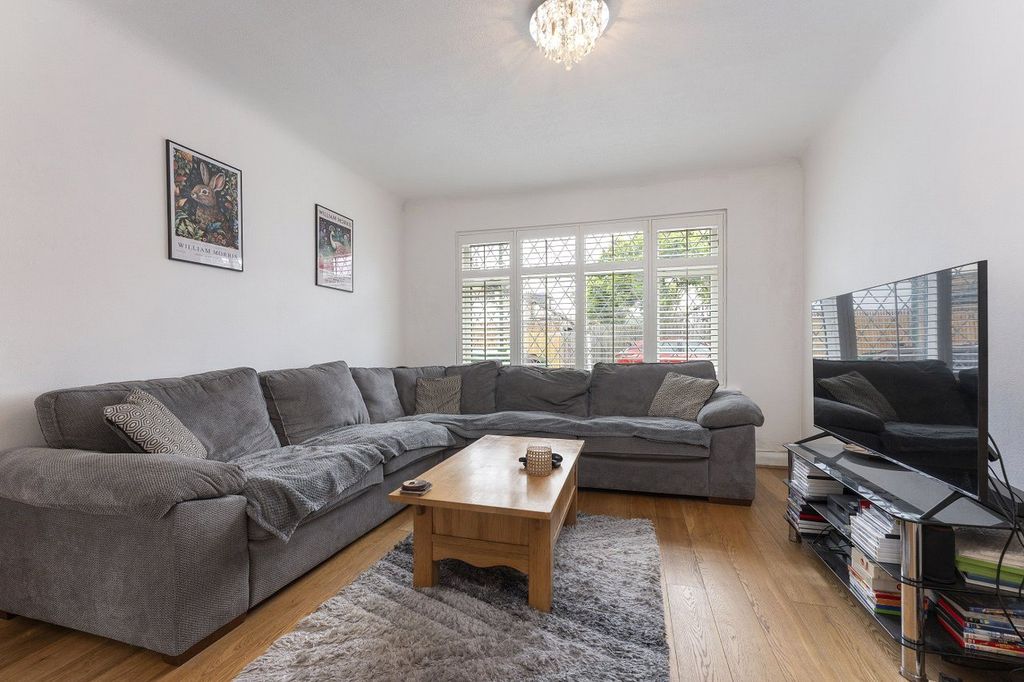 Property photo 2 of 14 Picture No. 08