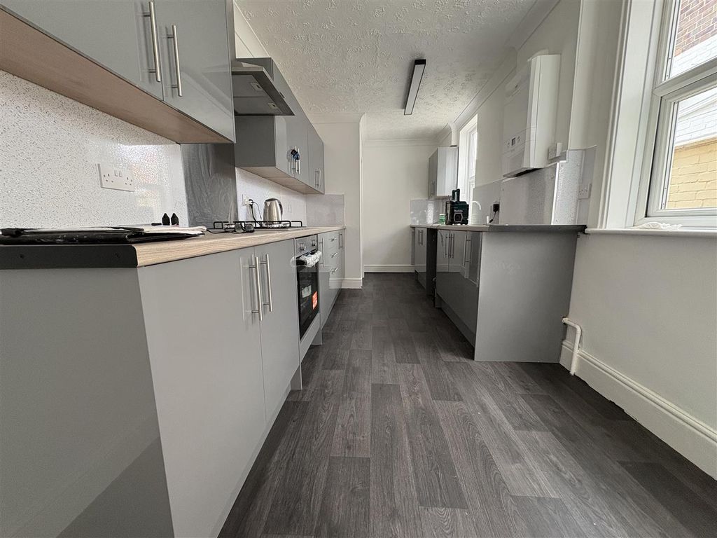 Property photo 3 of 20 Img_2067.Jpeg