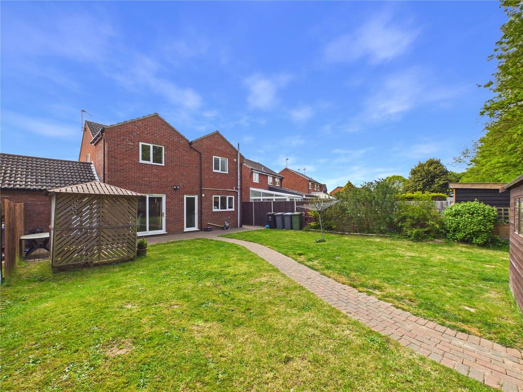 Property photo 1 of 31 Picture No. 02