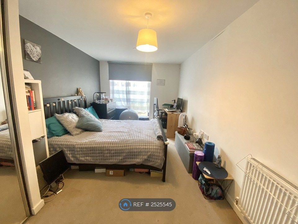 Property photo 2 of 12