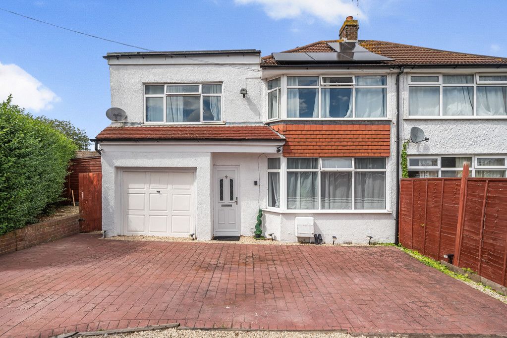 Property photo 1 of 14 External