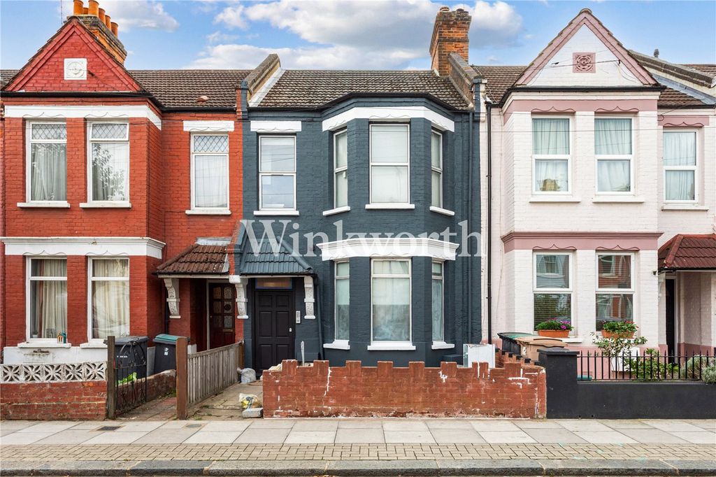 Property photo 1 of 11 Picture No. 12