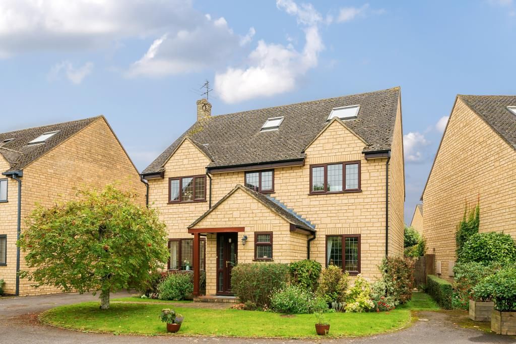 Property photo 1 of 11 External