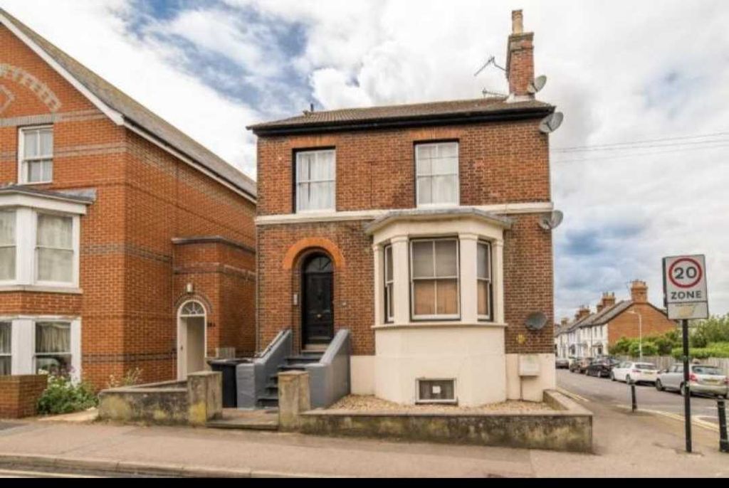 Property photo 1 of 8 Main Picture