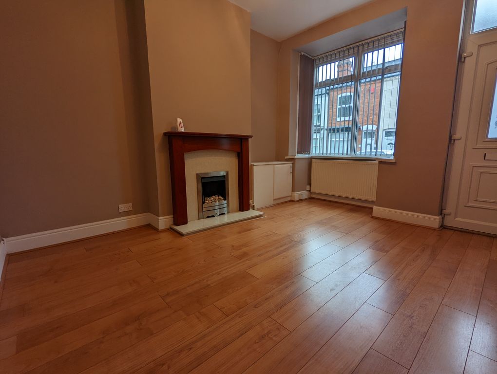 Property photo 2 of 7