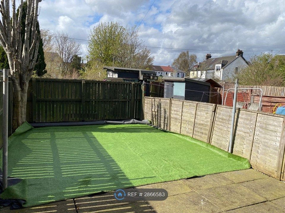 Property photo 3 of 12