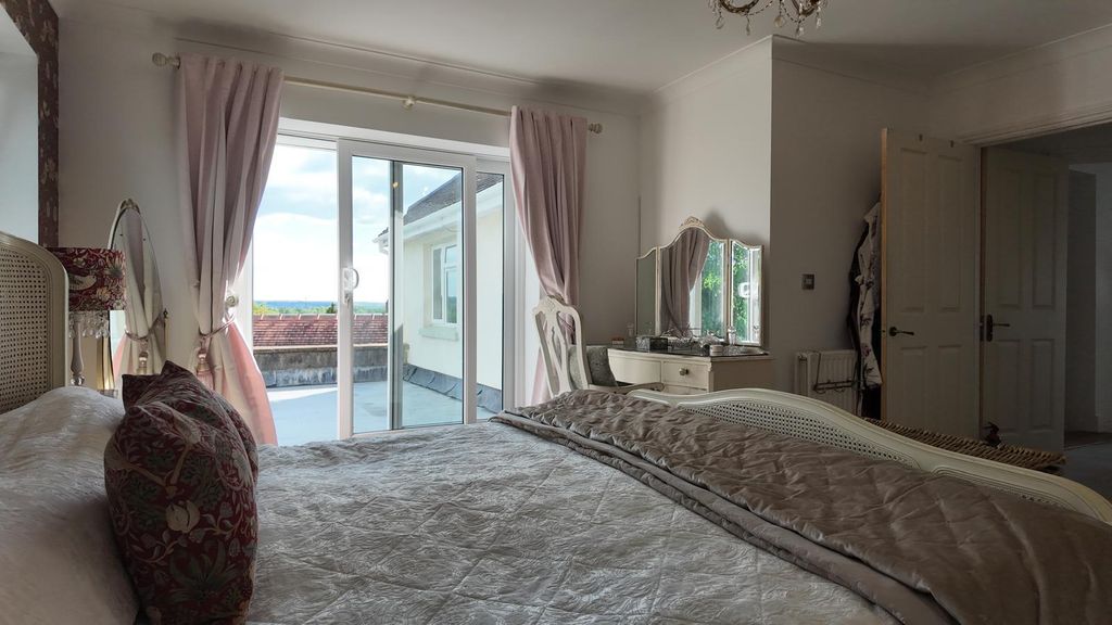 Additional image 26 of 5 bed detached house for saleStation Road, Bynea, Llanelli SA14