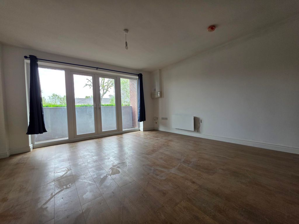 Property photo 3 of 4