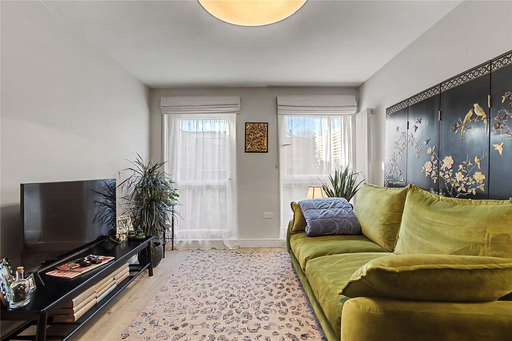 Property photo 2 of 12 Picture No. 02