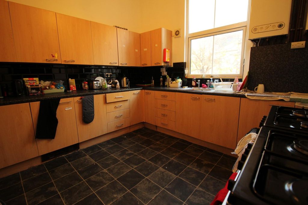 Property photo 3 of 8 Spacious Kitchen With Ample Counter Space...