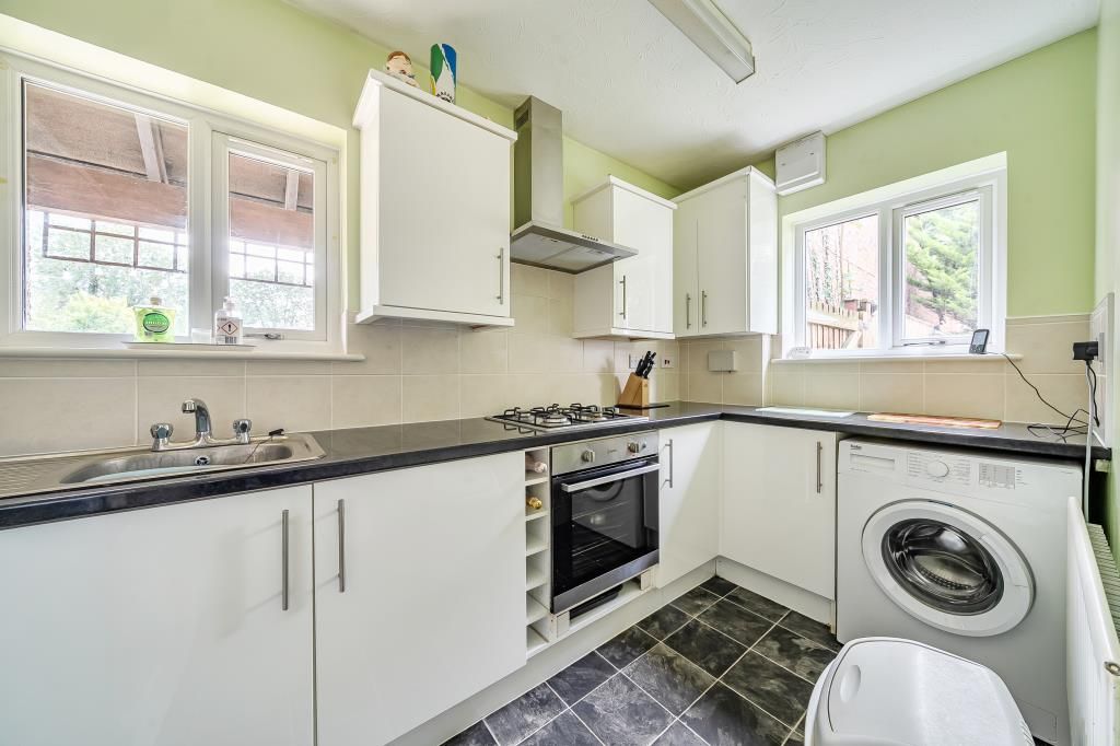 Property photo 2 of 20 Kitchen