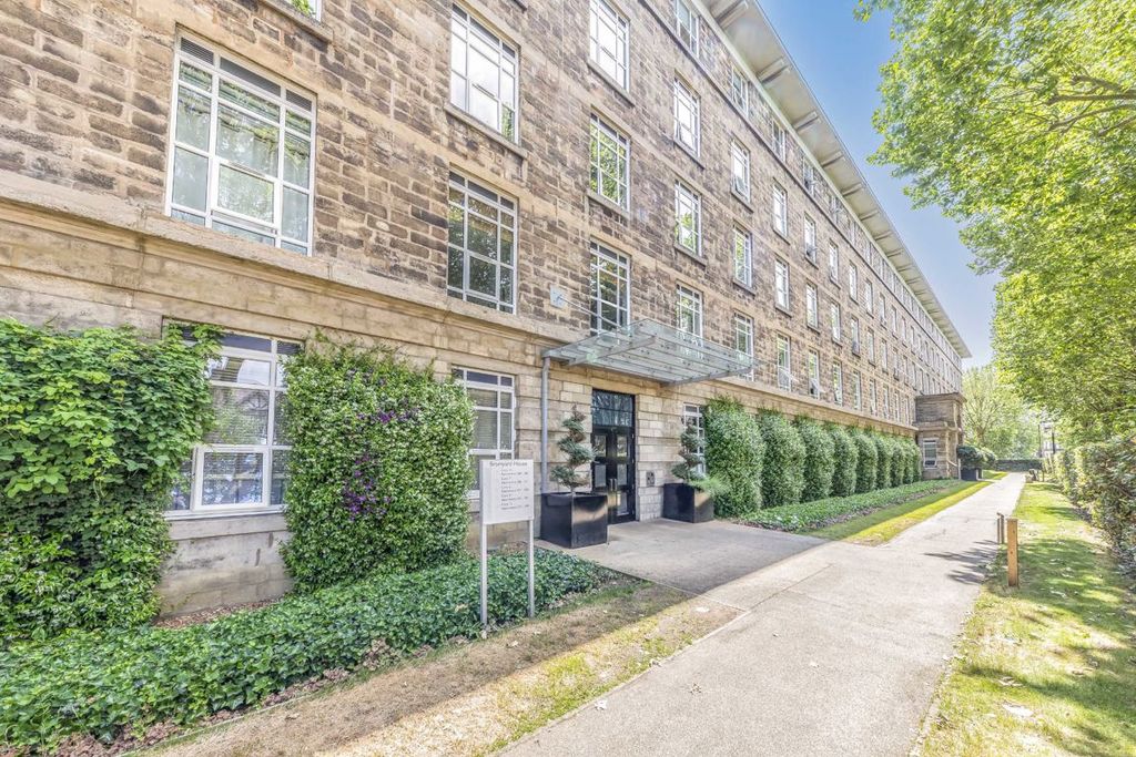 Property photo 1 of 4