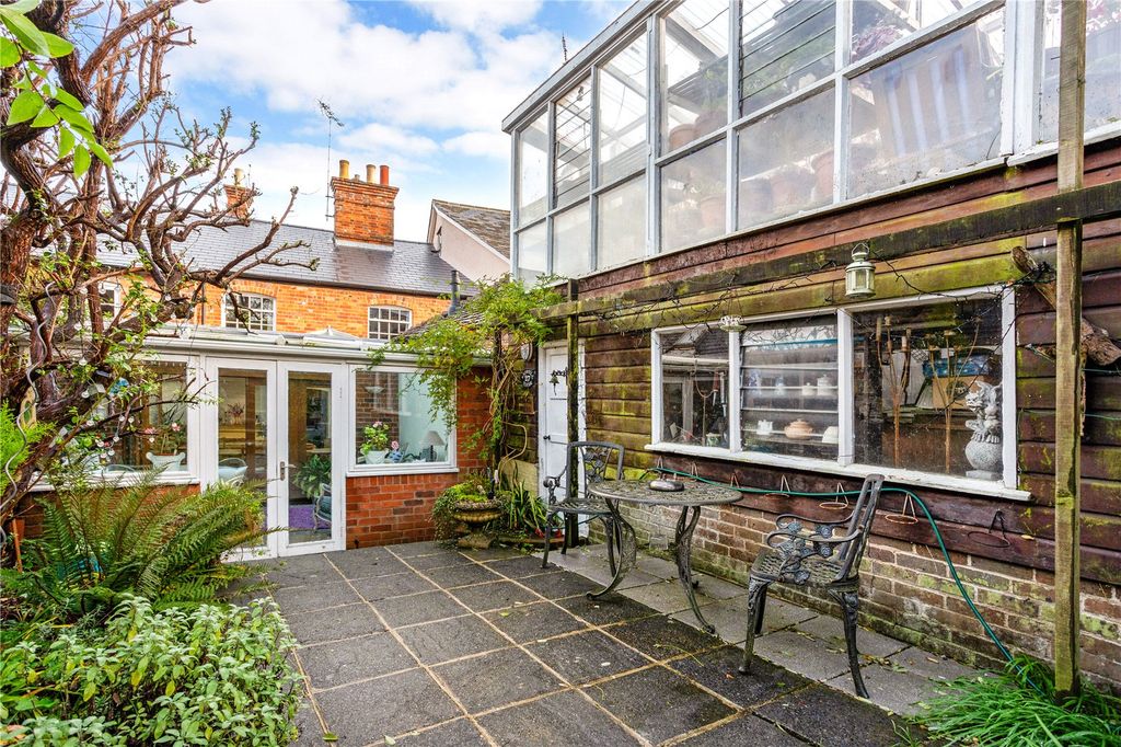 Additional image 18 of 4 bed semi-detached house for saleHigh Street, Hungerford, Berkshire RG17