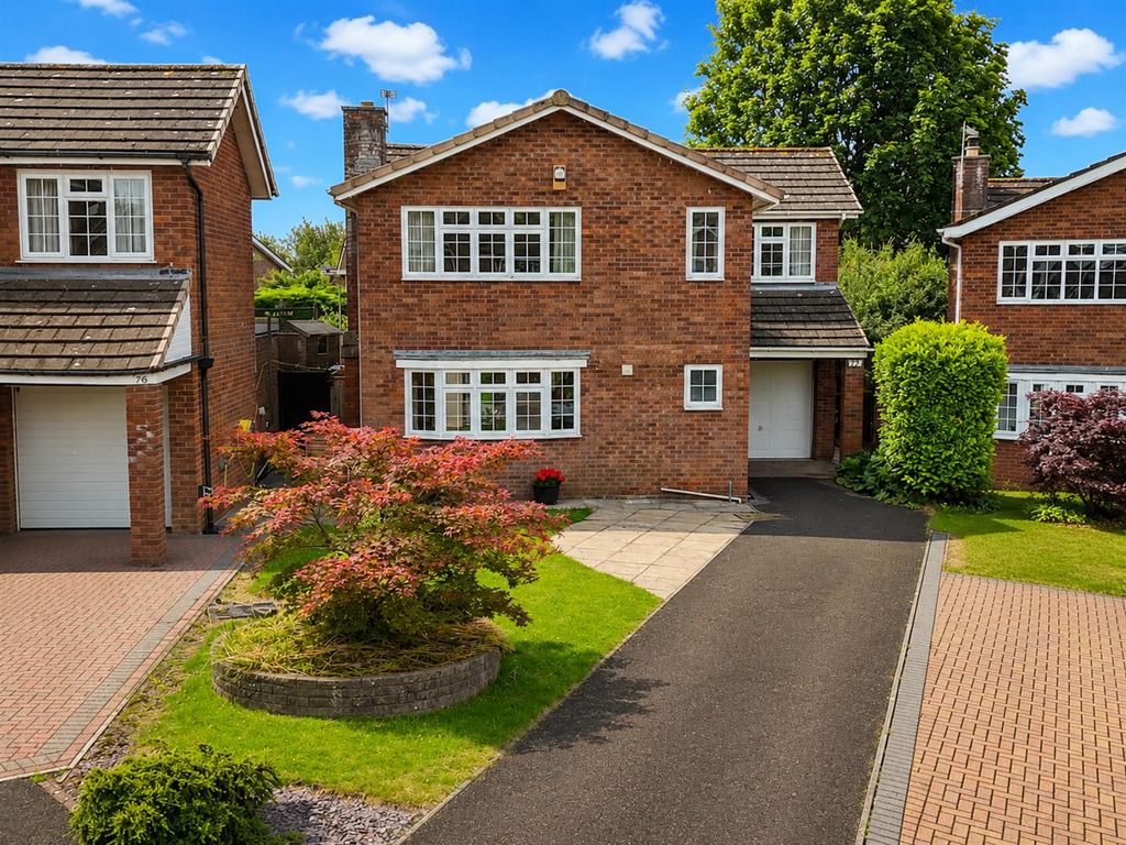 Property photo 1 of 28 Wentwood View
