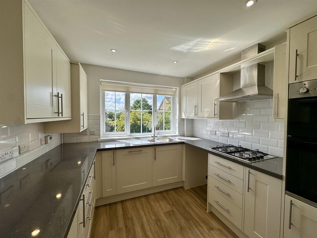 Property photo 2 of 12 2.Jpg