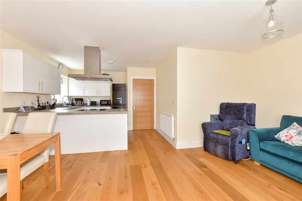 Property photo 3 of 11 Lounge/ Kitchen/ Diner