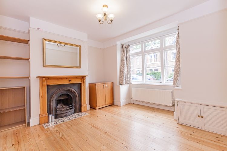 Property photo 2 of 9 164380